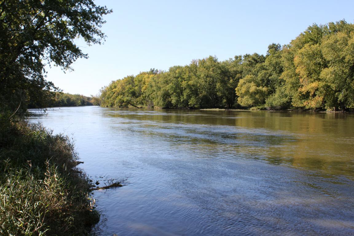 Fox River (Below Barstow Impoundment), Upper Fox River - Illinois,Middle Fox River - Illinois Watershed (FX04)